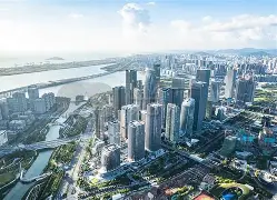 爱游戏 -包含深圳男篮发布备战花絮，赛后战术微调，社区盾任务艰巨，控场能力受关注的词条