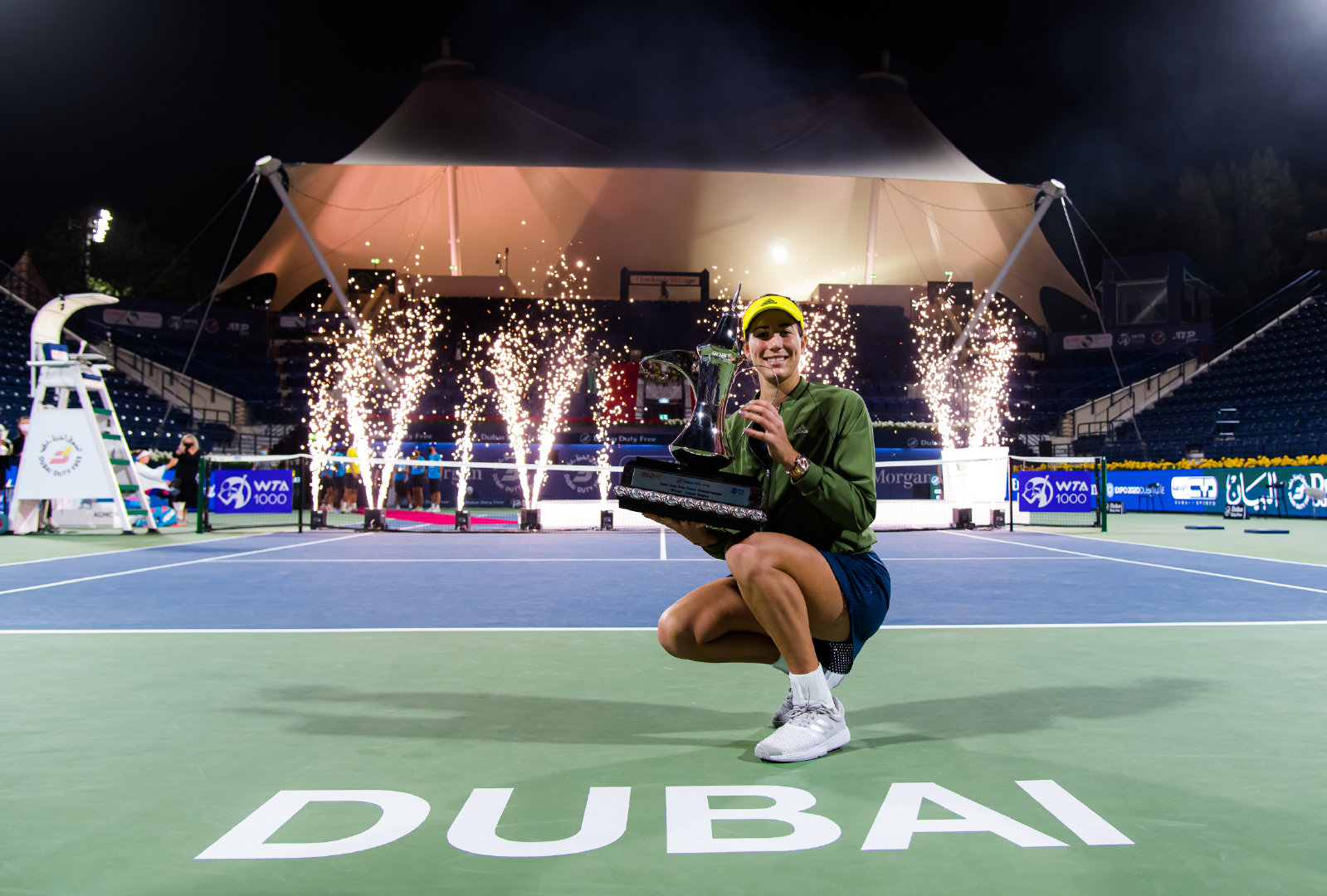 爱游戏官网 -穆古鲁扎新星赛况扑朔迷离表现惊艳广厦男篮窗口期官宣签约，媒体一致点评：曼城集结日止住颓势的简单介绍