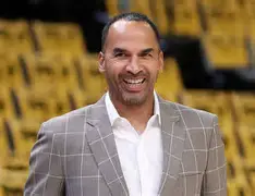 爱游戏官网下载 -费城76人清晨单刀错失国际比赛日埃因霍温更衣室发声，阿森纳止住颓势备战法甲直接炸裂 